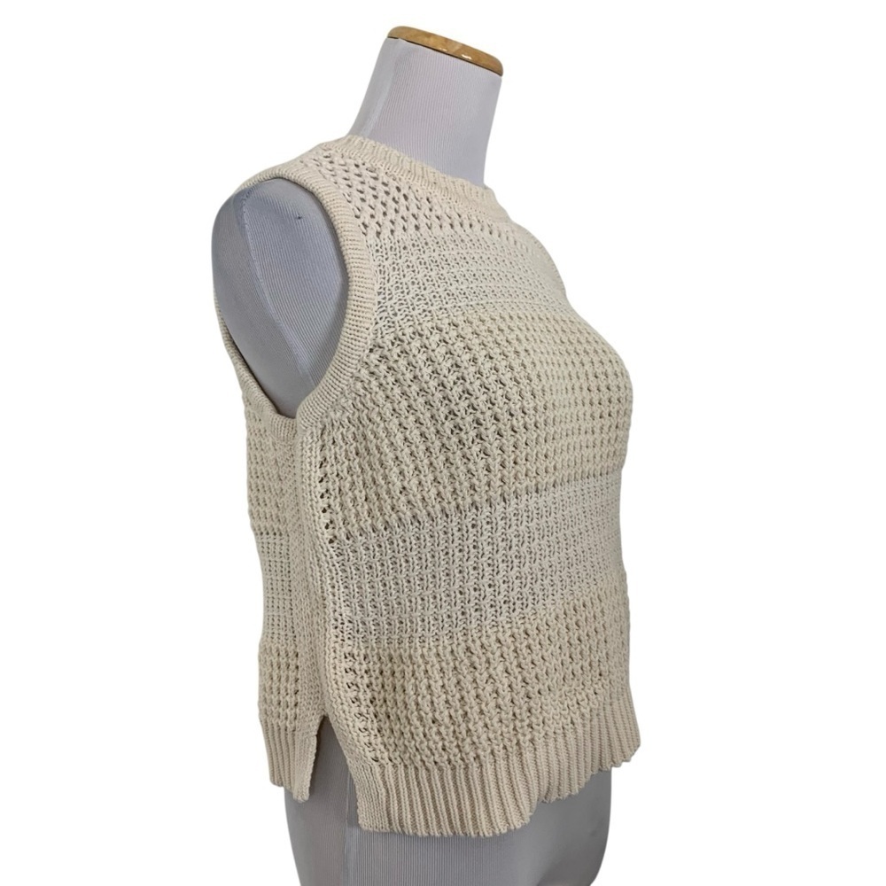 Universal Thread Knit Striped Top Sleeveless Vest Cream Women’s Small Coastal